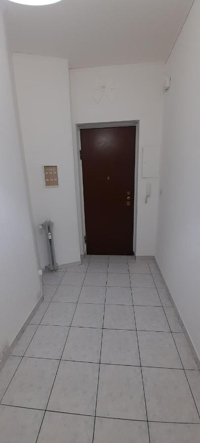 Bellissimo Alloggio Vicino Alla Metro Bengasi,Lino House Turin Exteriör bild